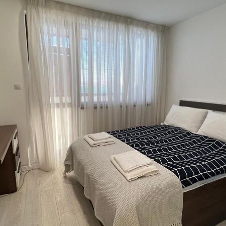 Ross Holiday Home Burgas Bagian luar foto
